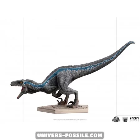 Jurassic World Fallen Kingdom Statuette 1/10 Art Scale Blue 19 cm to sell